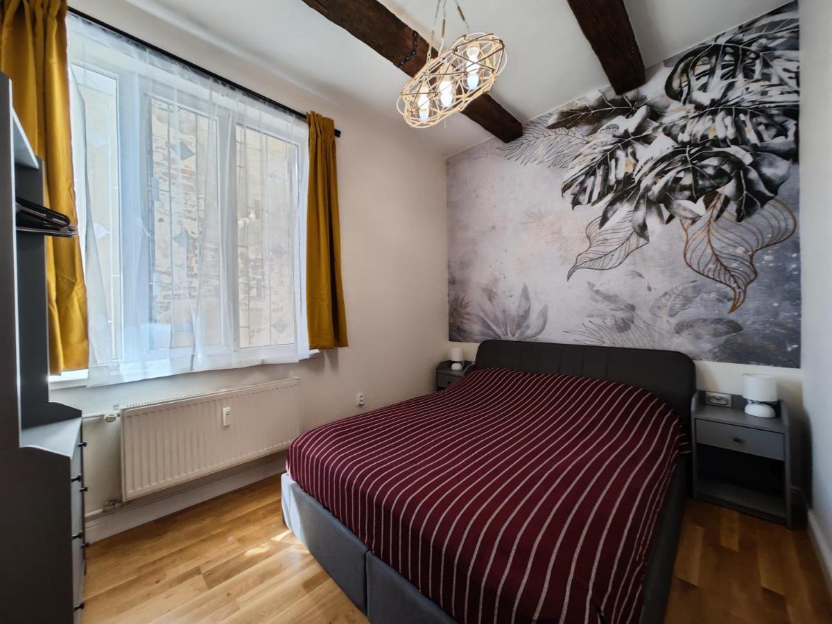 Ferienwohnung Apart Sofia Lion Bridge 2Bdr Self Check In Exterior foto